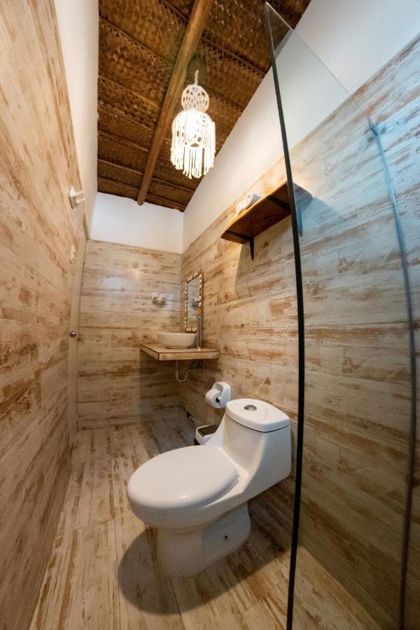 Hotel Boutique Beso De Sal Колан Экстерьер фото