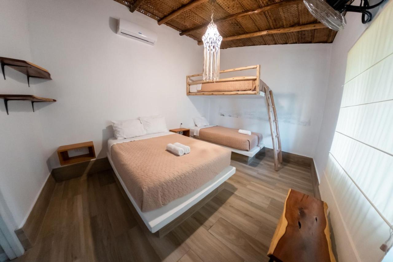 Hotel Boutique Beso De Sal Колан Экстерьер фото